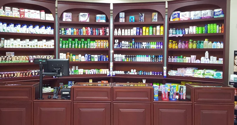 Aloe Elmlər dən kosmetik vasitələr oğurladı Bir il sonra üstü açıldı