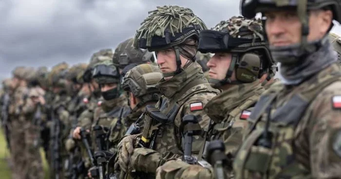 В Польше заявили о подготовке к войне с Россией