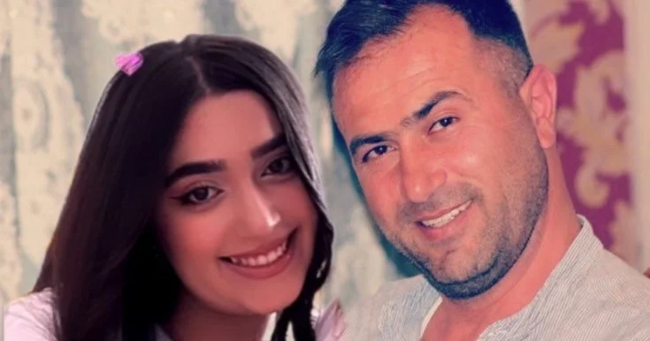 Ceyhunun 18 yaşlı qızı Foto