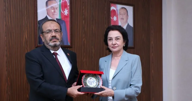 Konya Texniki Universitetinin rektoru AzMİU da olub FOTOLAR