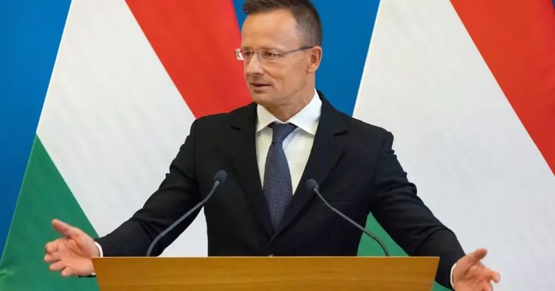 Сийярто: Венгрия не хочет появления в мире новых ядерных арсеналов