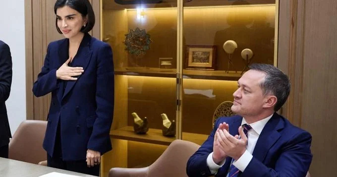 Prezident öz qızını Administrasiyanın rəhbəri təyin etdi KONKRET