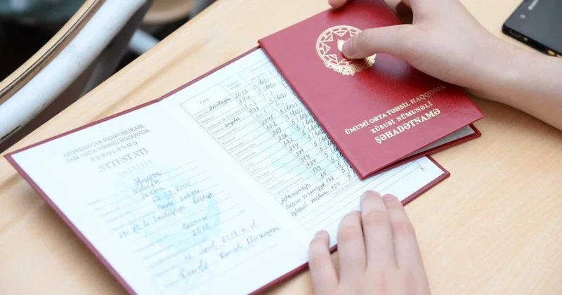 Məktəbi fərqlənmə ilə bitirənlərin sayı açıqlandı