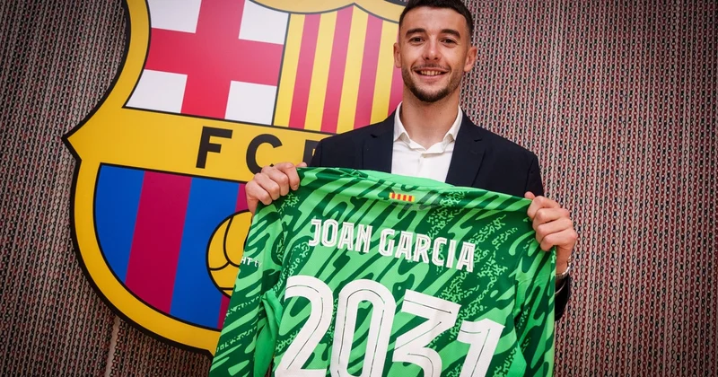 Barselona nın yeni futbolçusu evdən çıxmağa qorxur