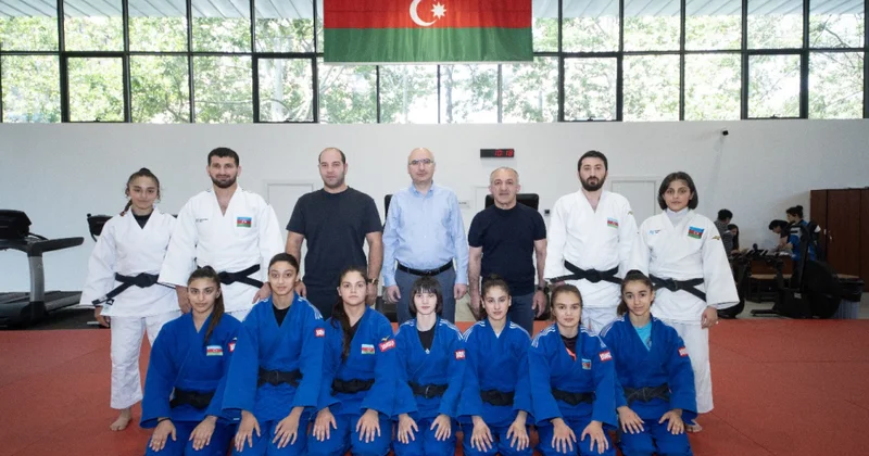 Avropa çempionatında iştirak edəcək Azərbaycan cüdoçuları ilə görüş keçirilib
