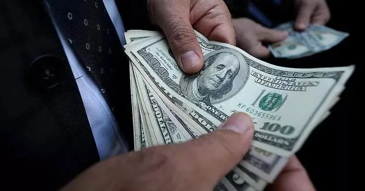Dollarla bağlı kritik VƏZİYYƏT: Məzzənə necə qalxacaq?