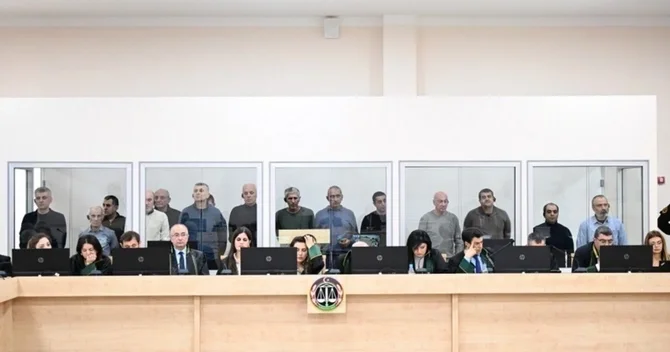 Arayik Arutyunyan Azərbaycanın vaxtilə işğal edilmiş ərazilərindəki bank haqqında danışıb