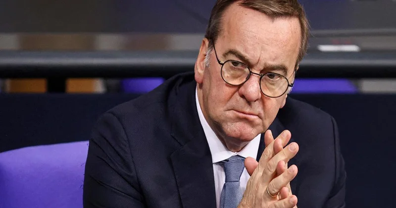 FT: Писториус попросил Пентагон представить план вывода войск США из Европы
