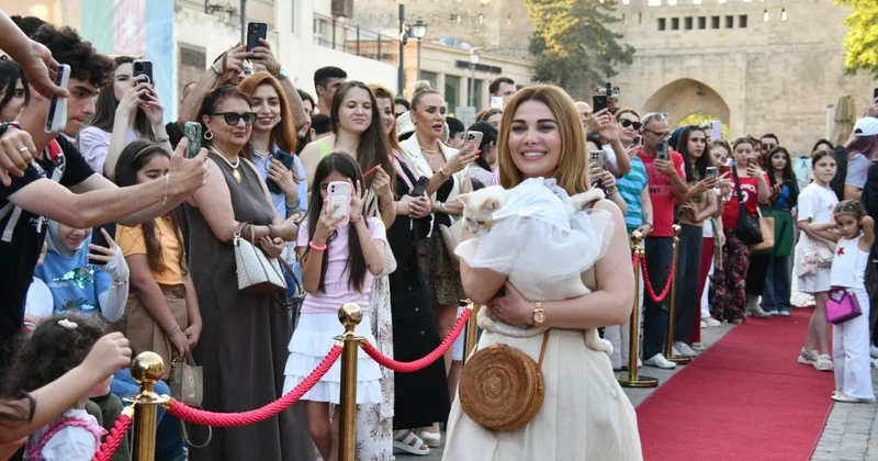 İçərişəhərdə “Küçələrdən Hekayələr” sosial layihəsinin açılışı baş tutdu FOTO