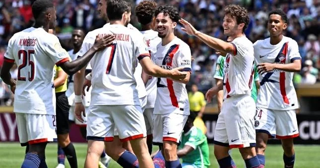 PSJ 1/8 finalda, Atletiko dünya çempionatı ilə vidalaşdı