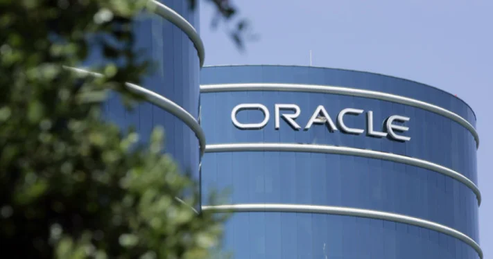 Oracle da rekord ixtisarlar işçi sayı bir ildə 21 min nəfər azaldı