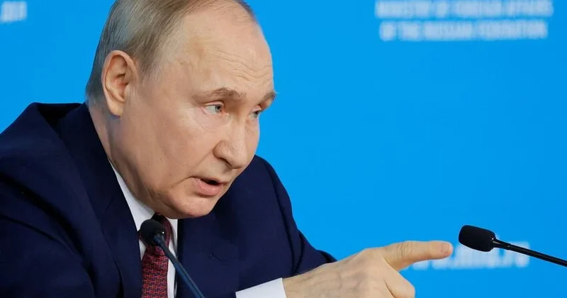 Putin: Sülh danışıqları Ukraynanın təşəbbüsü ilə dayandırılıb