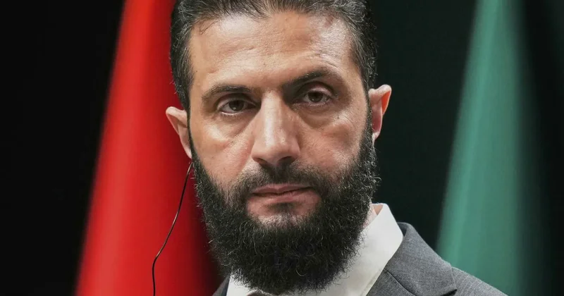Bloomberg : Əhməd Əl Şaraa NATO sammiti zamanı Ankaraya səfər edə bilər