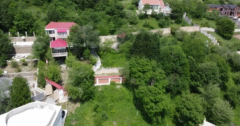 Bu kənddə evləri aylıq 12 min manata kirayə verirlər