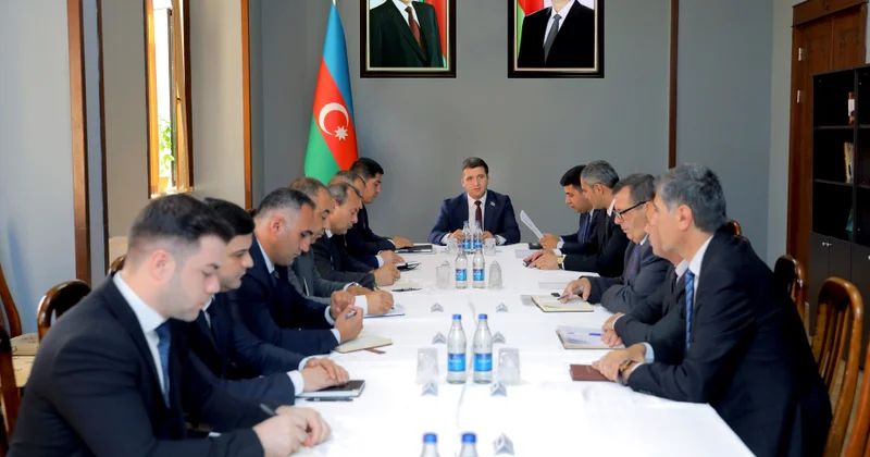 Ali Məclisin komitə iclasında iki qanun layihəsi müzakirəyə çıxarılıb