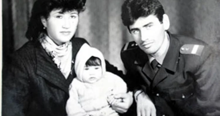 Zəfər Mirəyyubumu evimə qaytardı