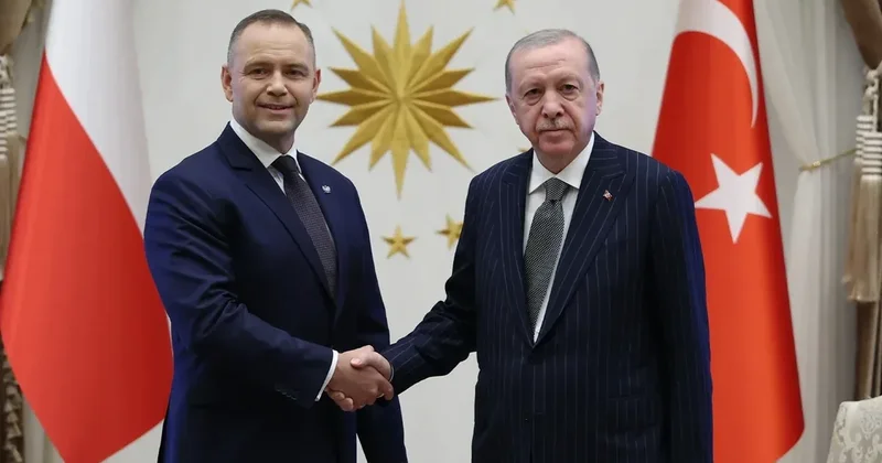 Polşa Türkiyə müdafiə sənayesi prezidentlərin görüşündə