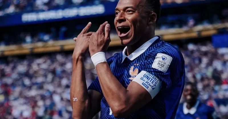 Mbappe Klozeyə çatdı Messi ilə fərq 2 qola endi