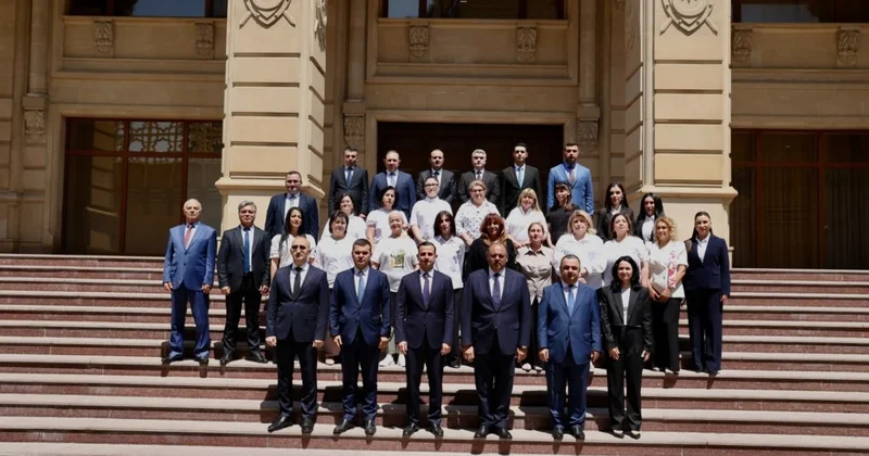 Baş Prokurorluqda dövlət qulluqçularının peşə bayramı günü münasibətilə tədbir keçirilib
