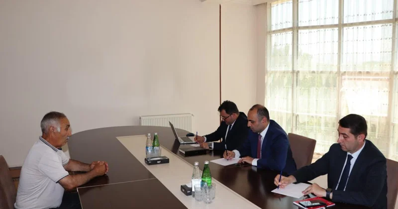 “Aqroservis” ASC nin rəhbəri Naxçıvanda vətəndaşların müraciətlərini dinləyib, təsərrüfatlara baş çəkib