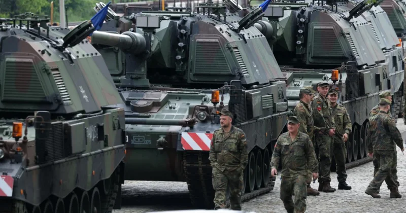 Avropa İttifaqı növbəti on ildə müdafiəyə 7 trilyon avro xərcləyəcək