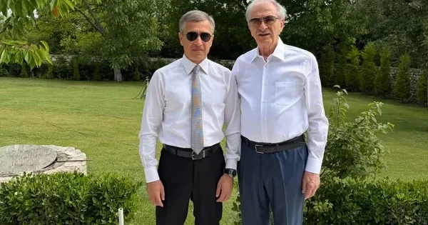 Анар Алакбаров поделился фотографиями из дома музея Бюльбюля в Шуше