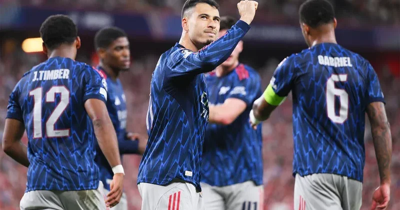 Aston Villa Arsenal ın hücumçusunu istəyir