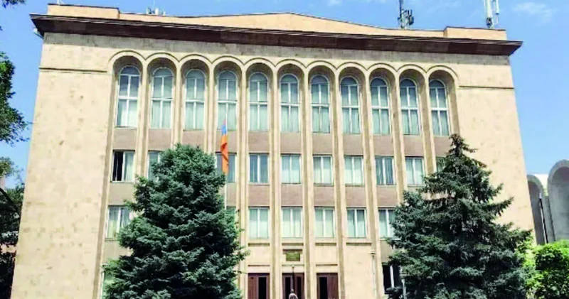 Məğlubların müqəssir axtarışı