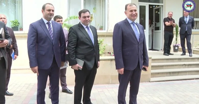 Sabiq deputatla AHİK arasında qalmaqal AHİK in əsas işi putyovka paylamaq deyil
