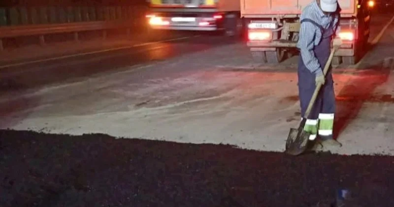 Türküstanda anomal istilər asfaltı əridir