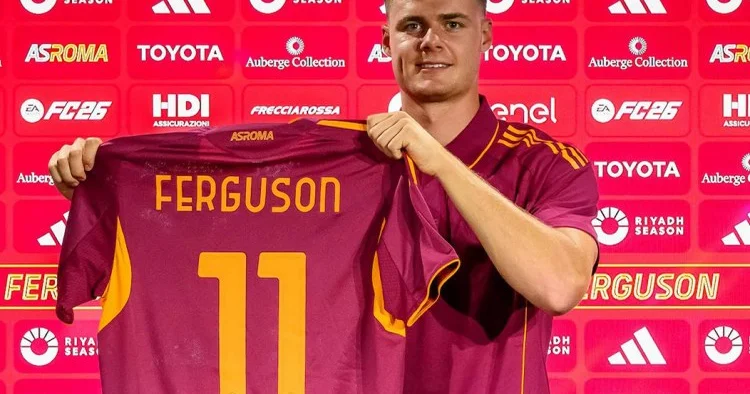 Roma İngiltərədən hücumçu transfer etdi RƏSMİ