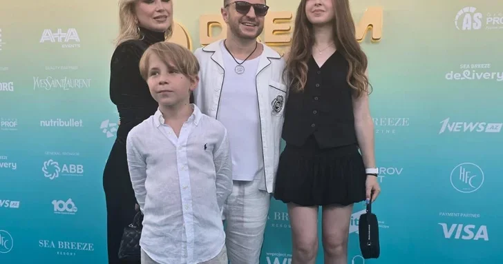 DREAM FEST 2025 в Баку: Брендон Стоун с семьёй на красной дорожке