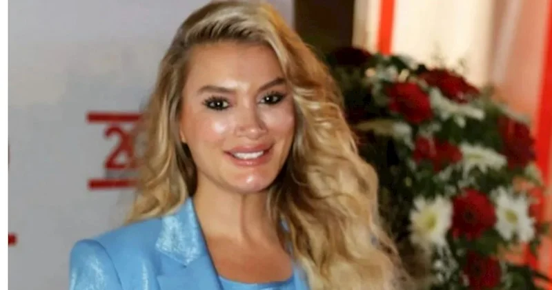 Yeşim Əryılmaz “Azərbaycanın Mətbuat Elçisi” mükafatına layiq görüldü FOTO