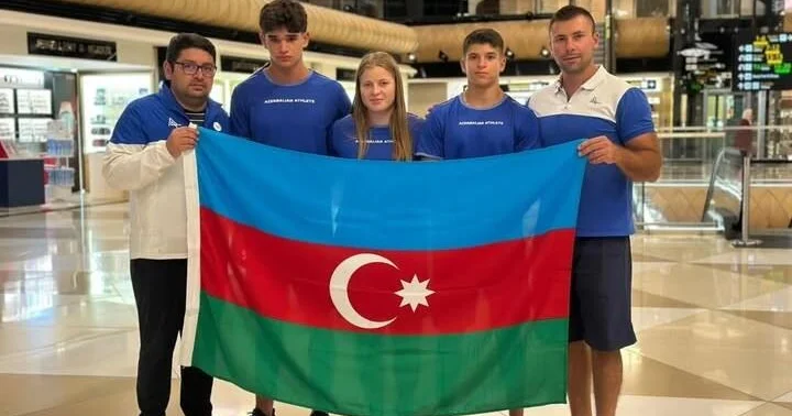 Азербайджанские гребцы отправились на чемпионат мира в Португалию