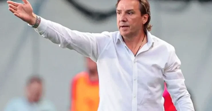 Futbol aləmində maraqlı HADİSƏ: Ata oğlunu transfer etdi