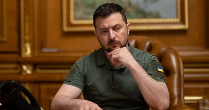 Zelenski müşavirə keçirib