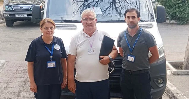 Təcili yardım əməkdaşları 17 yaşlı gənci ölümdən xilas etdi Foto