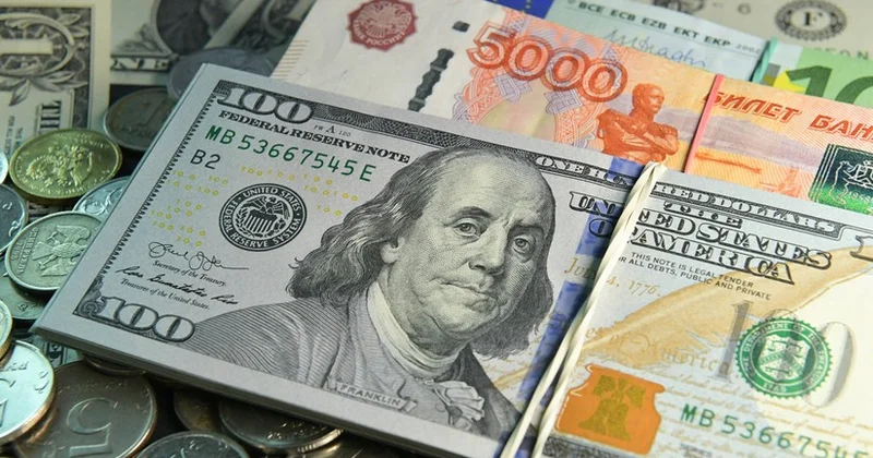 ЦБА: Предложение на валютном рынке Азербайджана превышает спрос