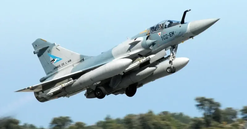 Ukrayna “Mirage 2000” qırıcısını itirdi Fransa təyyarəsinin avadanlıqları sıradan çıxıb