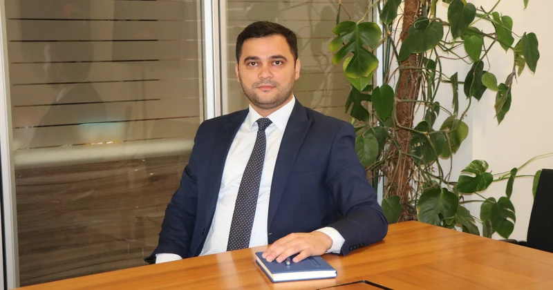 Kredit Həyat Sığortası: Maliyyə Təhlükəsizliyi və Risklərin İdarəedilməsi Aləti
