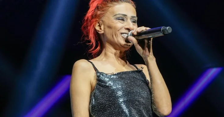 Artıq mikrofon tutmayacağam