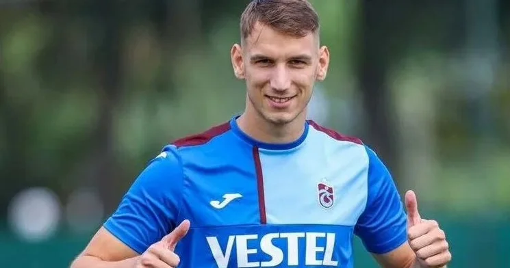 Trabzonspor oyunçusu ilə yollarını ayırıb