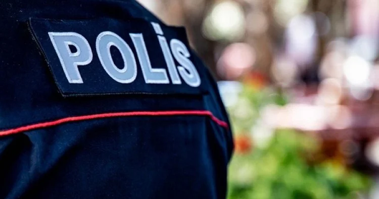 Polis müqavimət göstərmək istəyən şəxsi yaralayıb