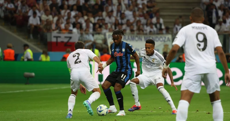 UEFA Superkuboku: “Real” mövsümə titulla başladı