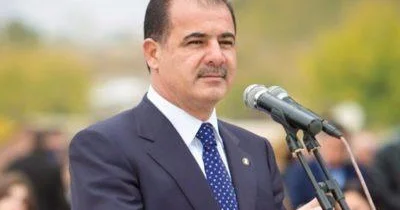 Elmar Vəliyevə məxsus bazar satışa çıxarıldı