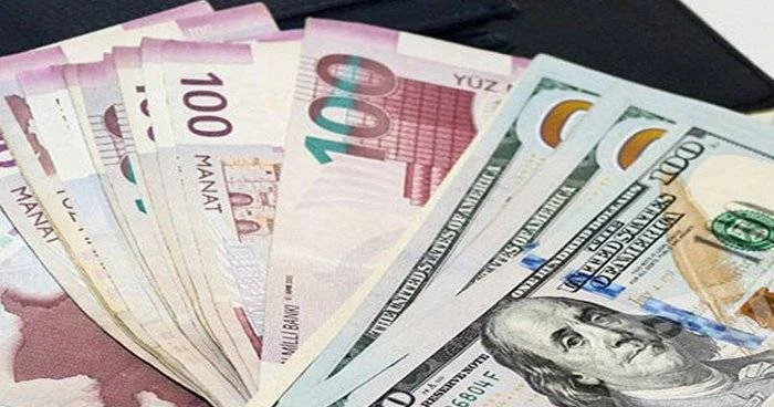 Azərbaycanda bu valyutalar bahalaşdı