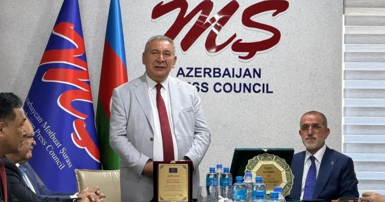 Mətbuat Şurasında toplantı