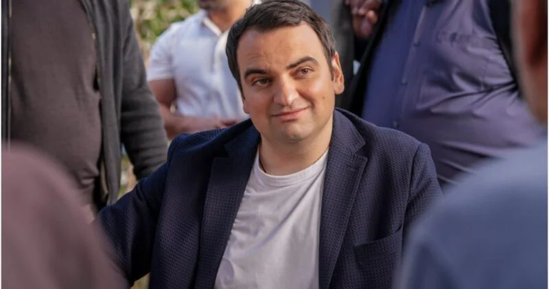 Narek Karapetyana Ermənistandan çıxmaq qadağan edilib