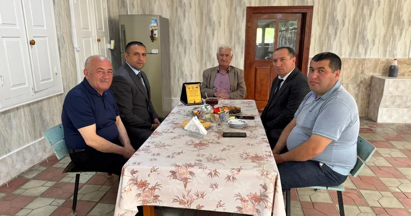 YAP Gədəbəy rayon təşkilatı yubilyar YAP çı ilə görüş keçirdi
