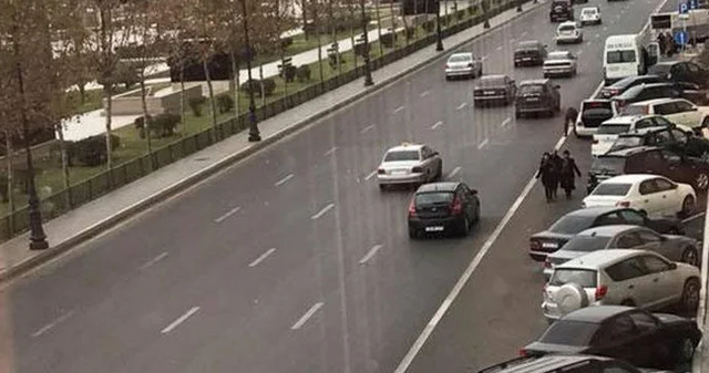 Araşdırma: Yol hərəkətinin səs küyü Parkinson xəstəliyi riskini artıra bilər
